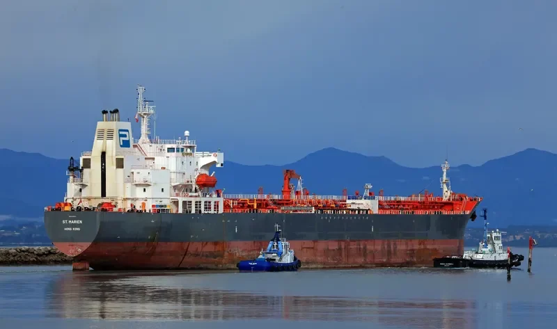 LILA AMAZON Tanker IMO 9313474 photo 10