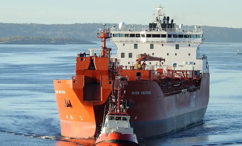 GIJON KNUTSEN Tanker IMO 9313527 photo 9
