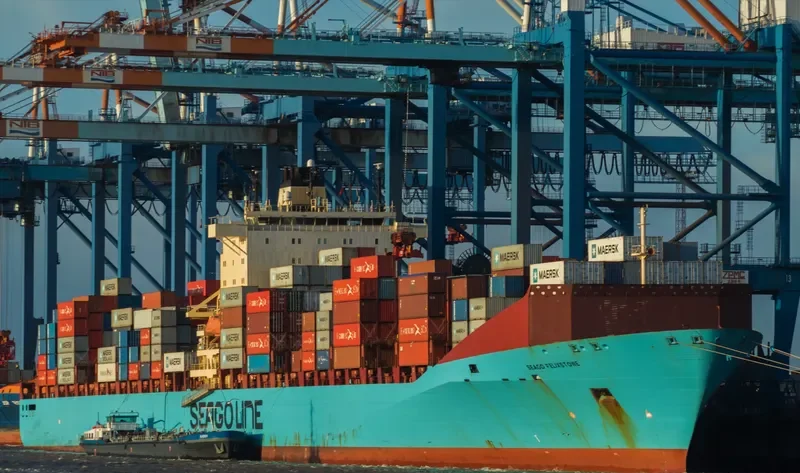 SEAGO FELIXSTOWE Container Ship IMO 9313917 photo 3