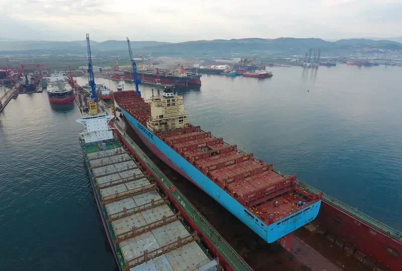 SEAGO ISTANBUL Container Ship IMO 9313943 photo 10