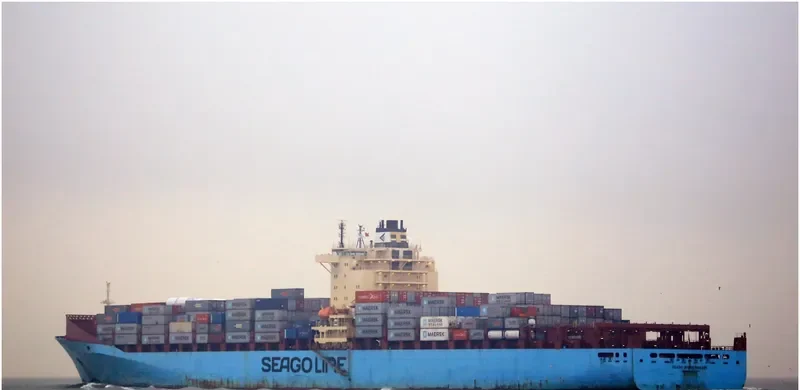 SEAGO BREMERHAVEN Container Ship IMO 9313967 photo 10