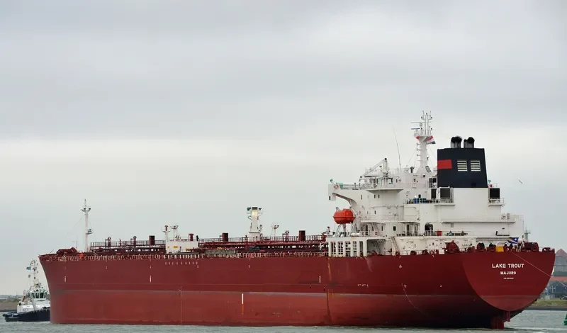 LAKE TROUT Tanker IMO 9314193 photo 3
