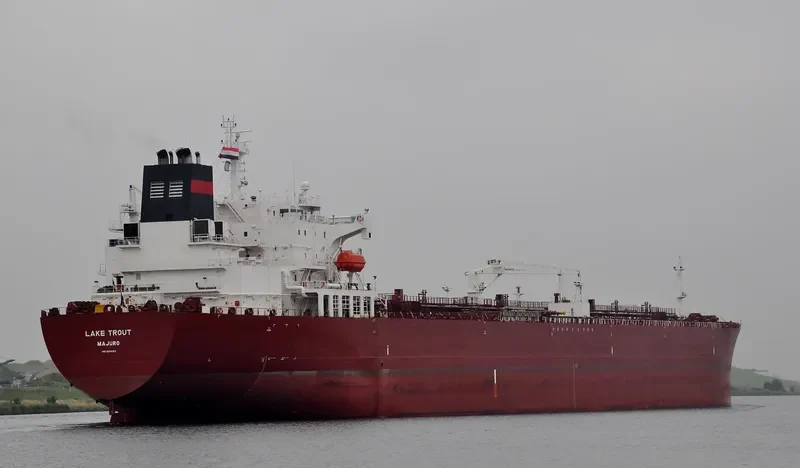 LAKE TROUT Tanker IMO 9314193 photo 6