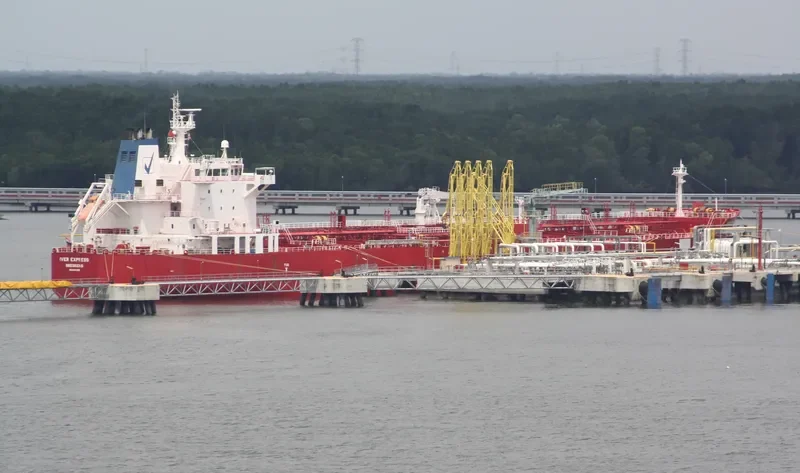 HYDE Tanker IMO 9314208 photo 8