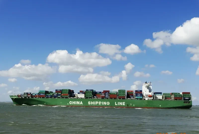CSCL ZEEBRUGGE Container Ship IMO 9314234 photo 3