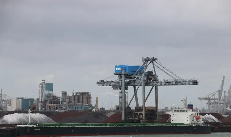 AZUR Bulk Carrier IMO 9314648 photo 8