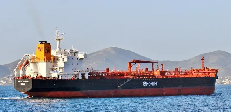 BALTIC MARINER I Tanker IMO 9314820 photo 8