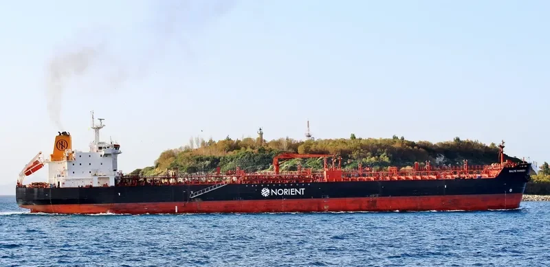 BALTIC MARINER I Tanker IMO 9314820 photo 9