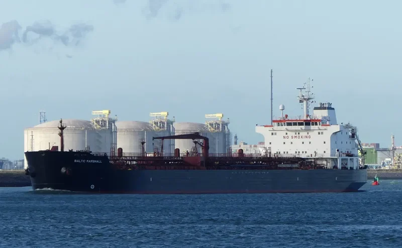 ADVANTAGE PRETTY Tanker IMO 9314832 photo 8