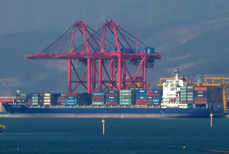 KMTC HOCHIMINH Container Ship IMO 9314923 photo 4