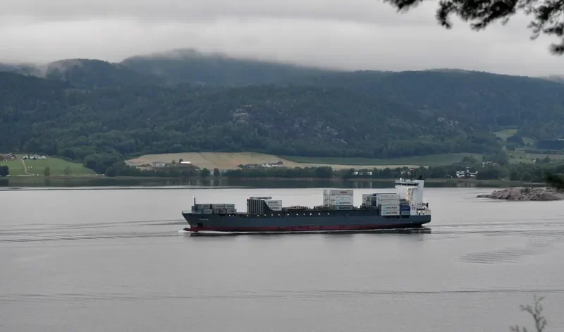 AKACIA Container Ship IMO 9315020 photo 9