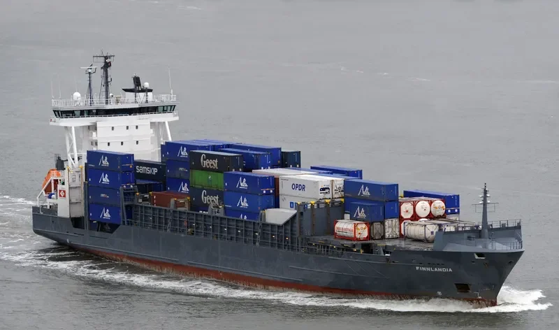 X PRESS SHANNON Container Ship IMO 9315032 photo 9