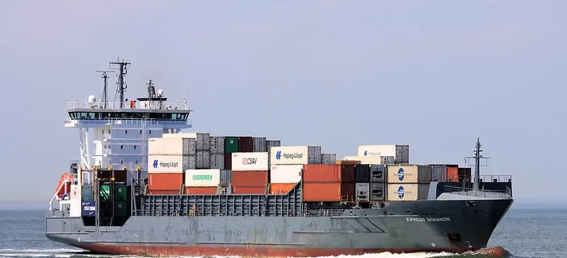 X PRESS SHANNON Container Ship IMO 9315032 photo 10