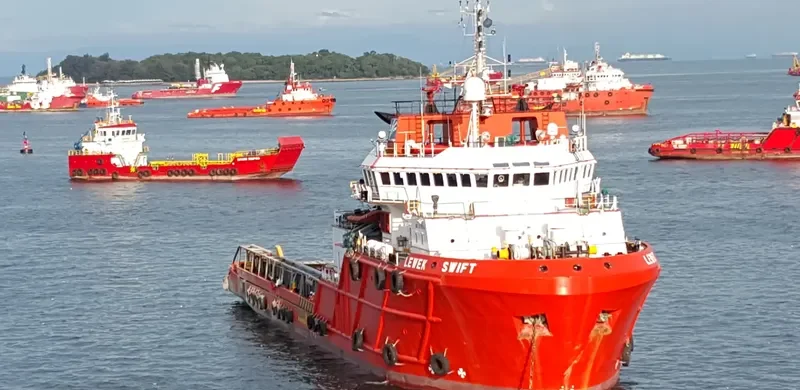 LEWEK SWIFT Offshore Vessel IMO 9315094 photo 2