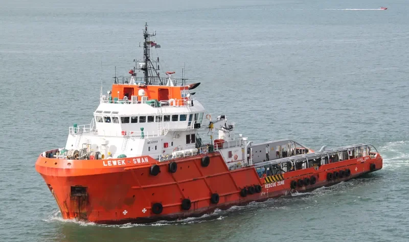 LEWEK SWAN Offshore Vessel IMO 9315109 photo 2