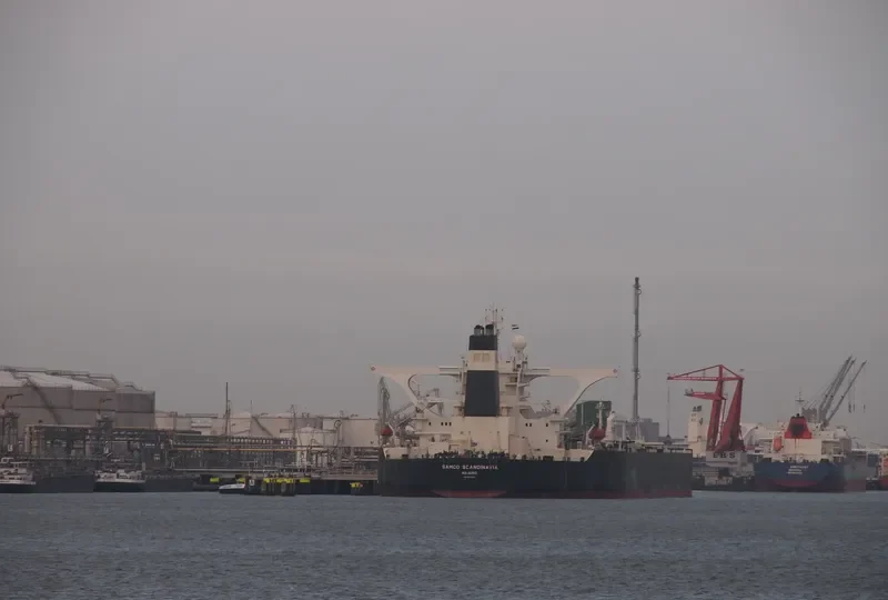 DHT SCANDINAVIA Tanker IMO 9315147 photo 2
