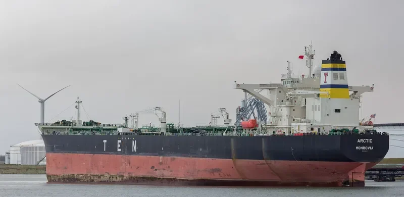 ARCTIC Tanker IMO 9315173 photo 7