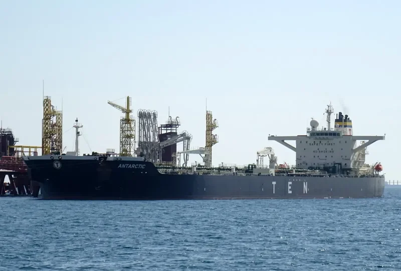 ANTARCTIC Tanker IMO 9315185 photo 3