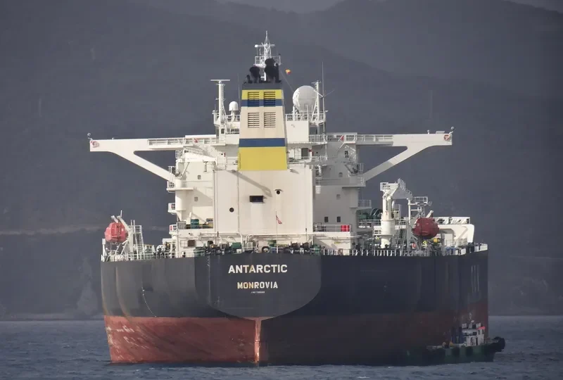 ANTARCTIC Tanker IMO 9315185 photo 5