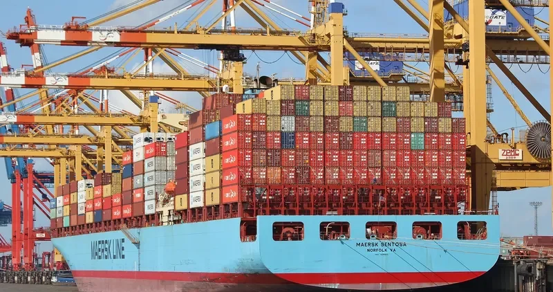 MAERSK SENTOSA Container Ship IMO 9315202 photo 8