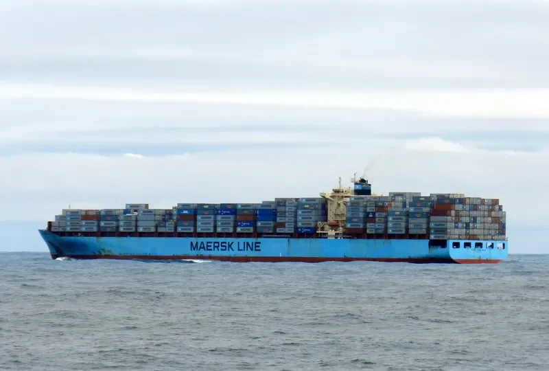 MAERSK SEMBAWANG Container Ship IMO 9315226 photo 3