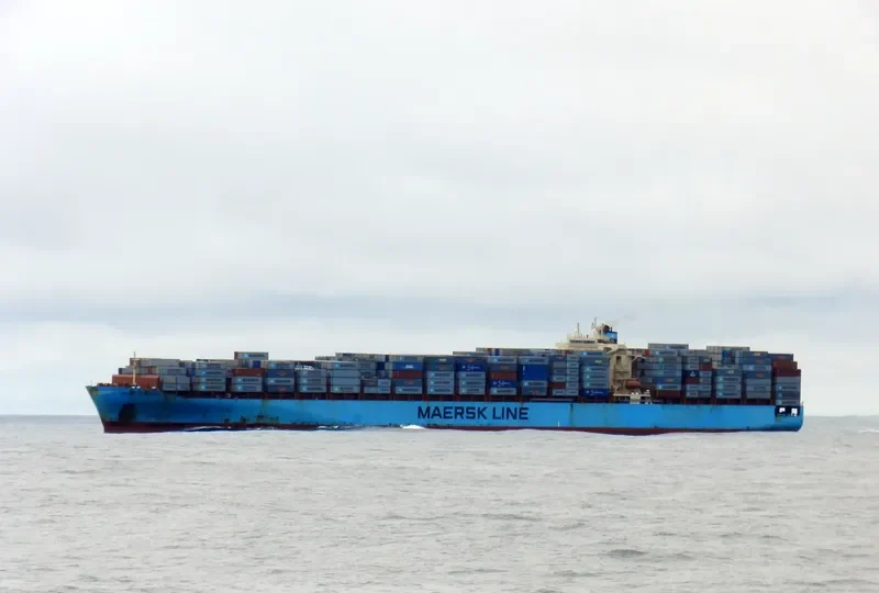 MAERSK SEMBAWANG Container Ship IMO 9315226 photo 5