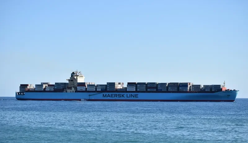 MAERSK SEBAROK Container Ship IMO 9315238 photo 2
