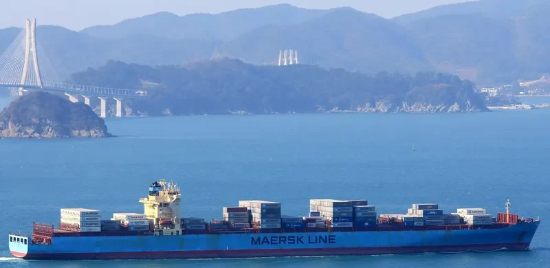 MAERSK SEBAROK Container Ship IMO 9315238 photo 4