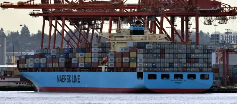MAERSK SEMAKAU Container Ship IMO 9315252 photo 3