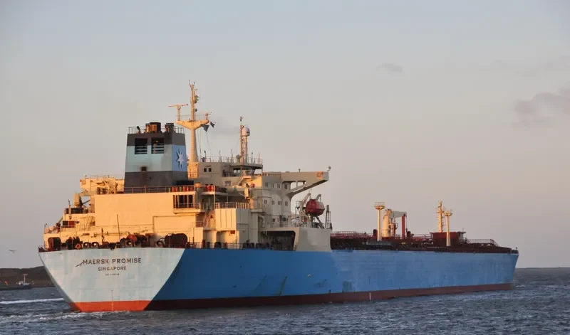 MAERSK PROMISE Tanker IMO 9315458 photo 2