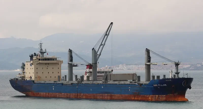LAKE ST.CLAIR Bulk Carrier IMO 9315549 photo 6