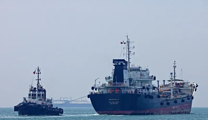 SENTEK 8 Tanker IMO 9315616 photo 3