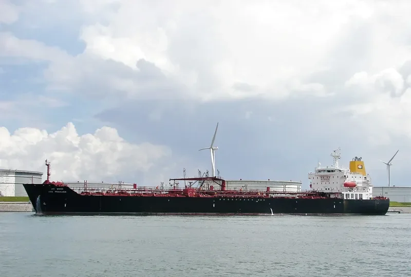 JAG PRAKASH Tanker IMO 9315721 photo 3