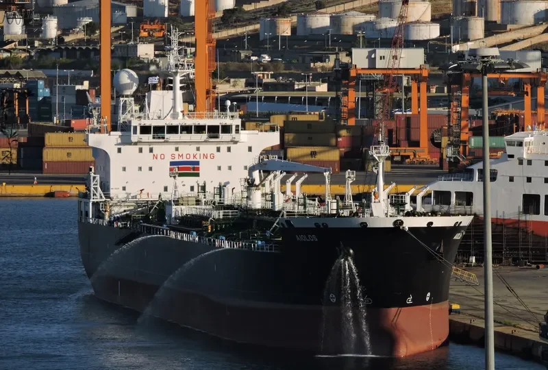 AIOLOS Tanker IMO 9315769 photo 3