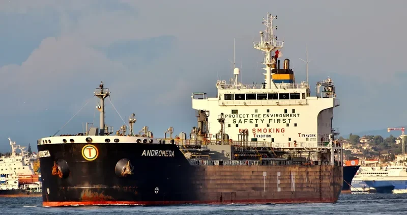 ANDROMEDA Tanker IMO 9315795 photo 2