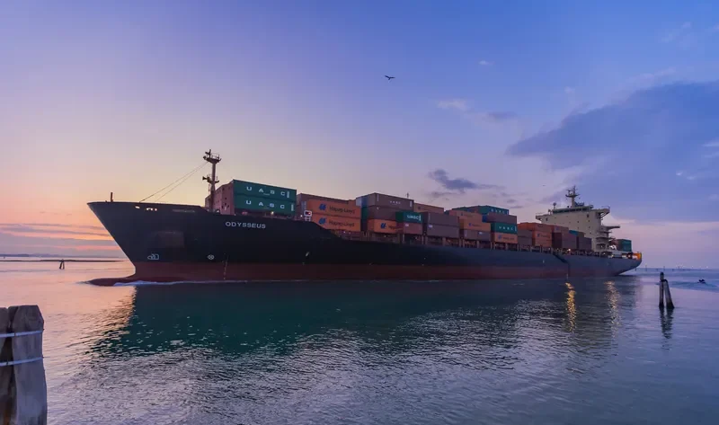 ODYSSEUS Container Ship IMO 9315824 photo 6