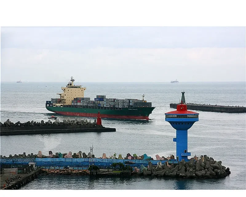 MSC VAIGA III Container Ship IMO 9315836 photo 6