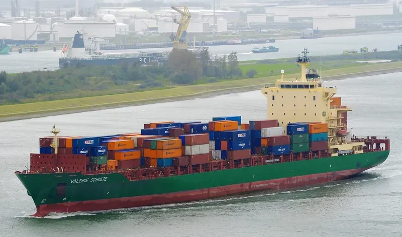 GSL VALERIE Container Ship IMO 9315874 photo 7