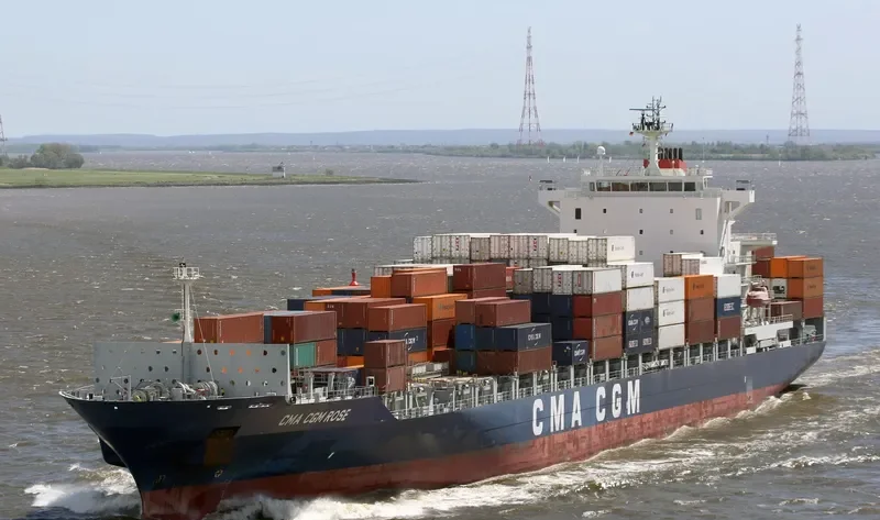 HAYLING ISLAND Container Ship IMO 9315886