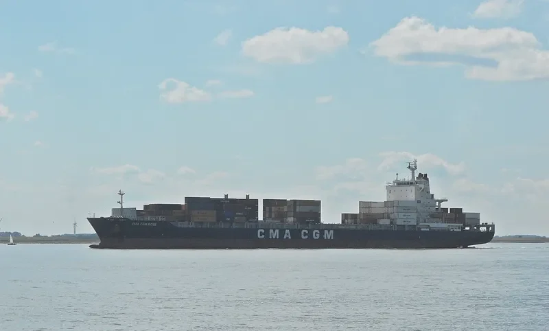 HAYLING ISLAND Container Ship IMO 9315886 photo 5