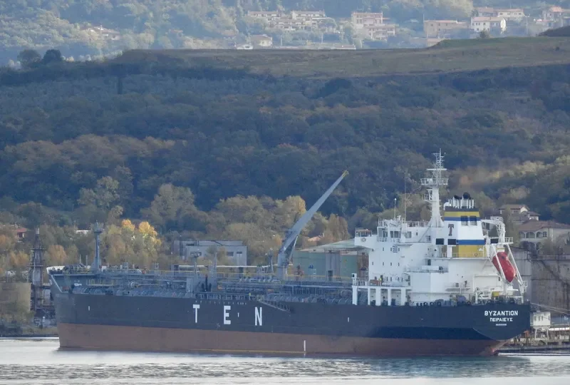 BYZANTION Tanker IMO 9315898 photo 3