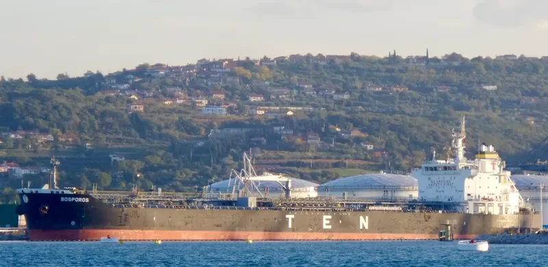 BOSPOROS Tanker IMO 9315903 photo 10