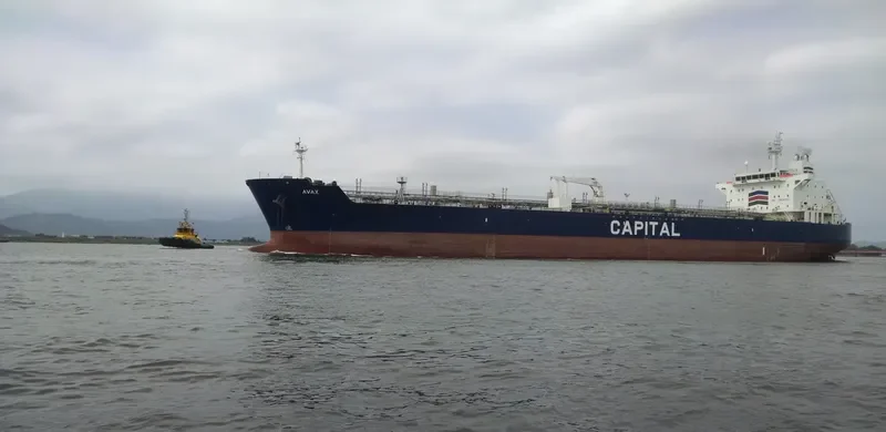 AVAX Tanker IMO 9315939 photo 6