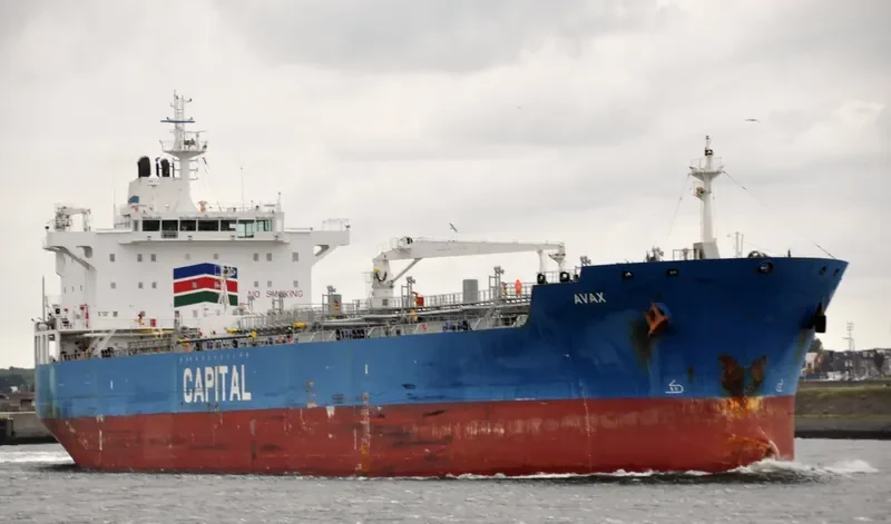 AVAX Tanker IMO 9315939 photo 10