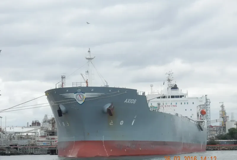 AXIOS Tanker IMO 9315941 photo 6