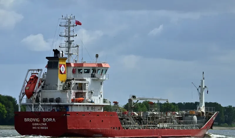 KEY BORA Tanker IMO 9316024 photo 6