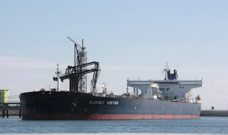 ALEKSEY KOSYGIN Tanker IMO 9316127 photo 4