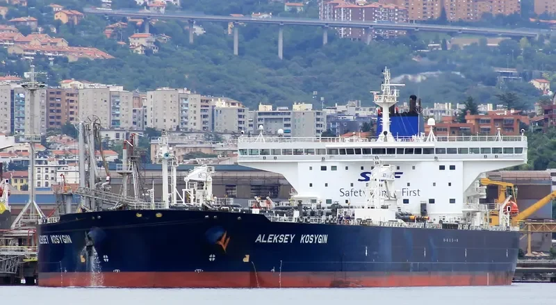 ALEKSEY KOSYGIN Tanker IMO 9316127 photo 9