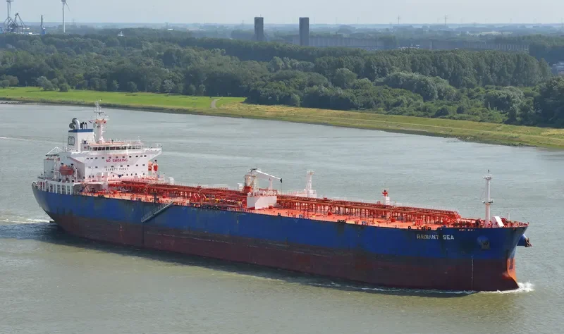 RADIANT SEA Tanker IMO 9316244 photo 5