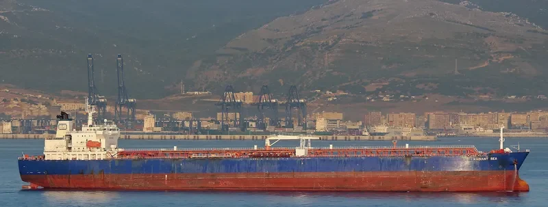 RADIANT SEA Tanker IMO 9316244 photo 9